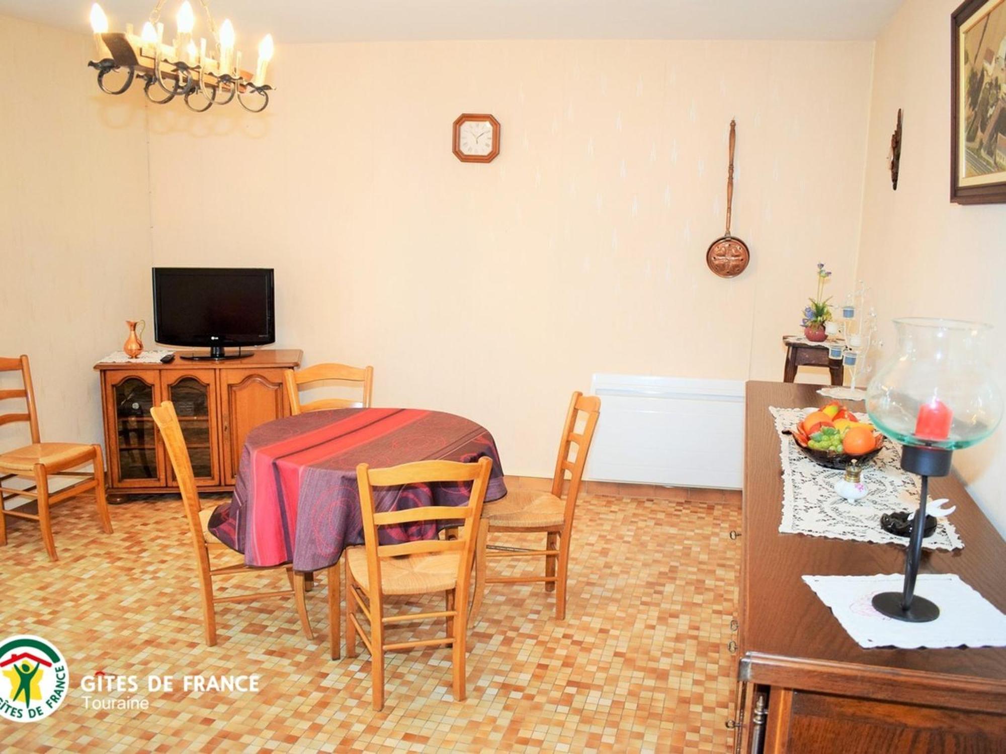 Gite Charmant Pres De Tours Et Amboise Avec Wi-Fi, Cour Privative, Garage A Velos, Accepte Animaux - Fr-1-381-503 Vernou-sur-Brenne エクステリア 写真